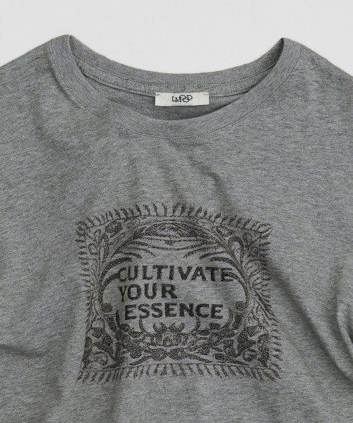 LMOOD WOMEN(エルムード ウーマン)の「カルトTシャツメランジグレー(Tシャツ/カットソー・レディース・その他・38/36)」の3枚目の写真