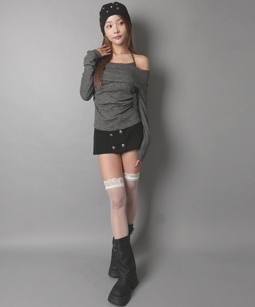SPINNS(スピンズ)の「キャミソールレイヤード風長袖ドレープカットソー/ホルターネック/ストーン/ガールズストリート(Tシャツ/カットソー・レディース・モカ/ブラック/オフホワイト・ONESIZE)」の9枚目の写真
