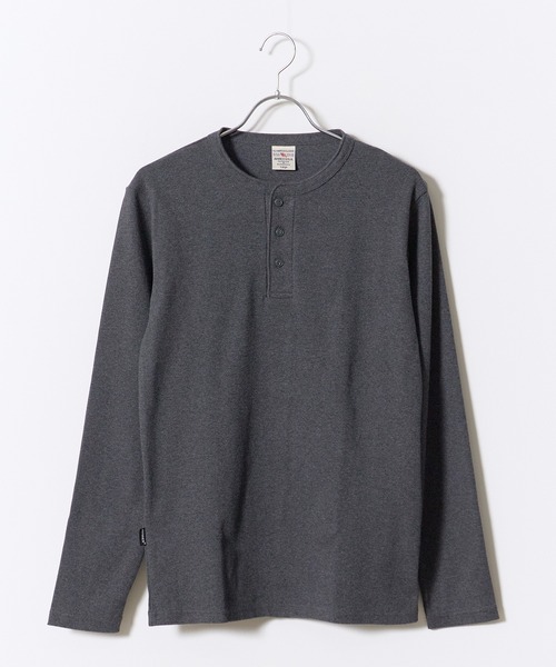 AVIREX（アヴィレックス）の「AVIREX/アビレックス DAILY RIB L/S HENLEY NECK T-SHIRT デイリー リブ 長袖 ヘンリーネック Tシャツ 抗菌防臭 ロンT 無地 シンプル 定番 ベーシック メンズ レディース 2026年 秋 秋服 冬 冬服（Tシャツ/カットソー・メンズ・ホワイト/ブラック/グレー/ネイビー/チャコール・S/M/L/XL）」の4枚目の写真
