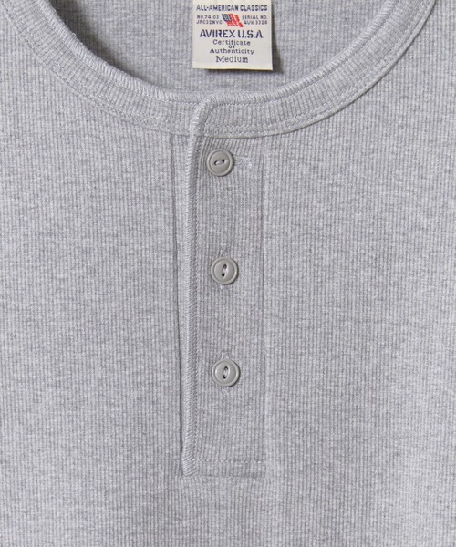 AVIREX（アヴィレックス）の「AVIREX/アビレックス DAILY RIB L/S HENLEY NECK T-SHIRT デイリー リブ 長袖 ヘンリーネック Tシャツ 抗菌防臭 ロンT 無地 シンプル 定番 ベーシック メンズ レディース 2026年 秋 秋服 冬 冬服（Tシャツ/カットソー・メンズ・ホワイト/ブラック/グレー/ネイビー/チャコール・S/M/L/XL）」の11枚目の写真