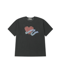 STUD HEART T-SHIRT IN CHARCOAL