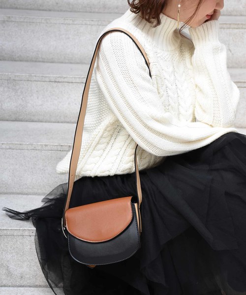 PLAIN CLOTHING（プレーンクロージング）の「トライカラーショルダーバッグ【PLAIN CLOTHING】（ショルダーバッグ・レディース・ブルー/ネイビー/ブラック・FREE）」の13枚目の写真