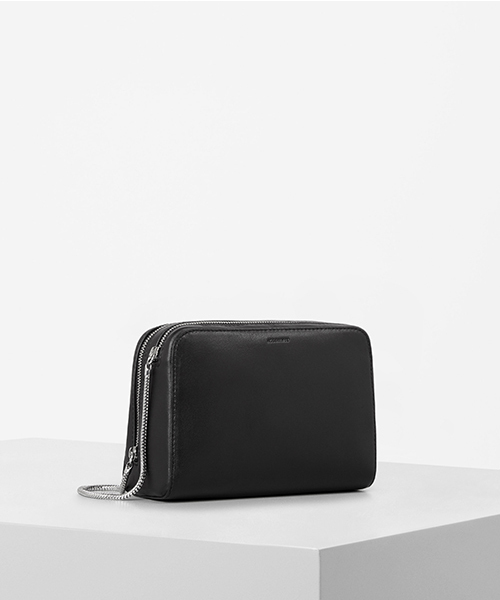 ALLSAINTS(オールセインツ)の「ARC MAKEUP CASE(ポーチ・レディース・ブラック・ONE SIZE)」の1枚目の写真