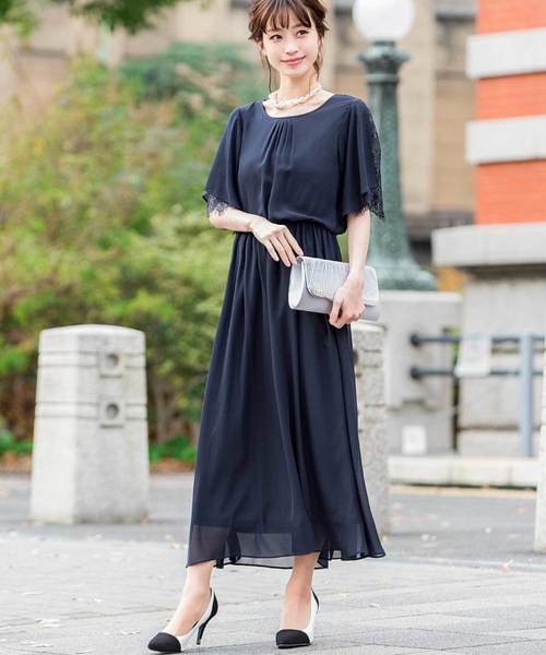 Fashion Letter（ファッションレター）の「2WAYサテンプリーツ 結婚式バッグ（クラッチバッグ・レディース・シルバー/ブラック/ベージュ・FREE）」の5枚目の写真