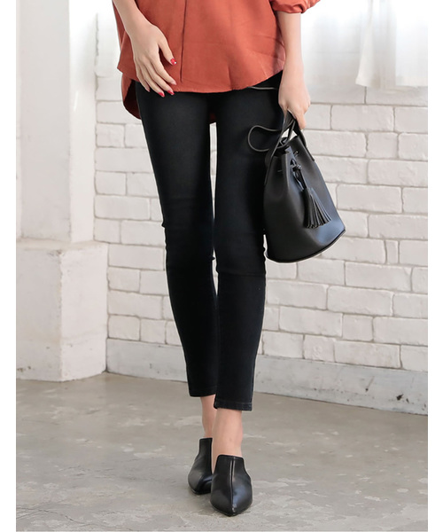 Re:EDIT（リエディ）の「[シリーズ累計77万本の大ヒット][ウルトラストレッチ]引き締め美脚ストレッチデニムパギンスボトムス/パンツ/パギンス[リエディ]（その他パンツ・レディース・ネイビー/ブルー系その他/ブラック系その他/ワンウォッシュ/ブラック/ブルー・X-SMALL/XX-SMALL/SMALL/XX-LARGE/MEDIUM/XXX-LARGE/X-LARGE/LARGE）」の2枚目の写真