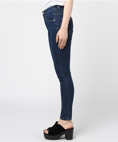 Re:EDIT（リエディ）の「[シリーズ累計77万本の大ヒット][ウルトラストレッチ]引き締め美脚ストレッチデニムパギンスボトムス/パンツ/パギンス[リエディ]（その他パンツ・レディース・ネイビー/ブルー系その他/ブラック系その他/ワンウォッシュ/ブラック/ブルー・X-SMALL/XX-SMALL/SMALL/XX-LARGE/MEDIUM/XXX-LARGE/X-LARGE/LARGE）」の8枚目の写真