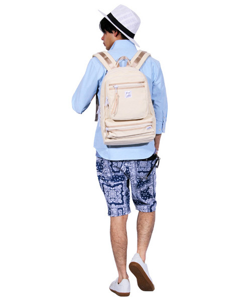 anello（アネロ）の「キャンバス リュックサック リュック anello（バックパック/リュック・メンズ・レッド/ナチュラル/ライトブラウン/ブラック/ネイビー・FREE）」の8枚目の写真