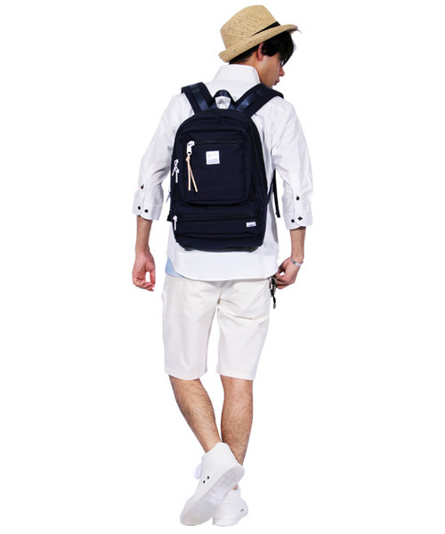 anello（アネロ）の「キャンバス リュックサック リュック anello（バックパック/リュック・メンズ・レッド/ナチュラル/ライトブラウン/ブラック/ネイビー・FREE）」の9枚目の写真