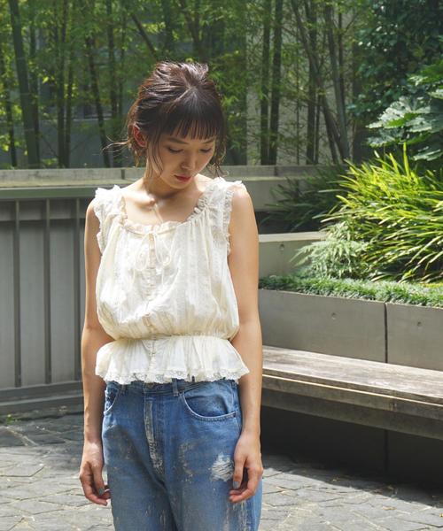 Another Edition（アナザーエディション）の「レースタンクキャミ ◆（シャツ/ブラウス・レディース・ブラック/ワインレッド/ナチュラル/オフホワイト・FREE）」の4枚目の写真