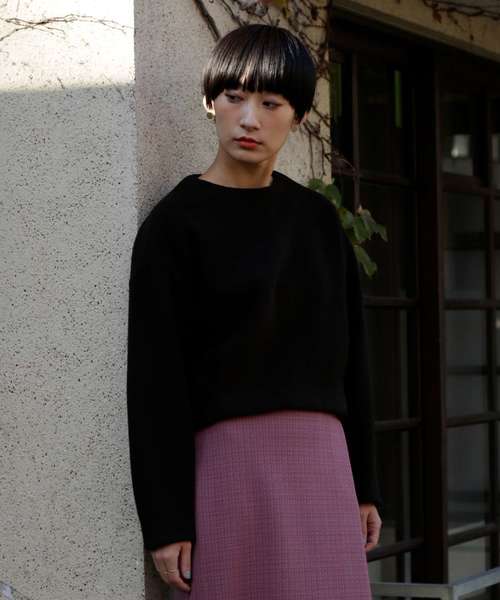 FLUID(フルイド)の「Fluid(フルイド) クロップド丈ウールトップス(Tシャツ/カットソー・レディース・ブラウン/ネイビー・1/2)」の1枚目の写真