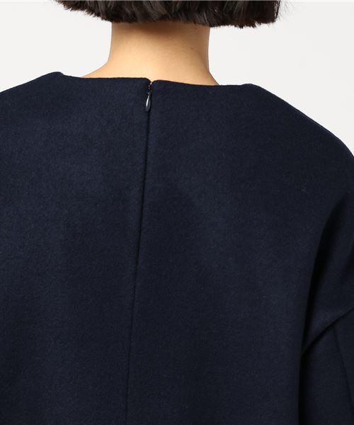 FLUID(フルイド)の「Fluid(フルイド) クロップド丈ウールトップス(Tシャツ/カットソー・レディース・ブラウン/ネイビー・1/2)」の4枚目の写真