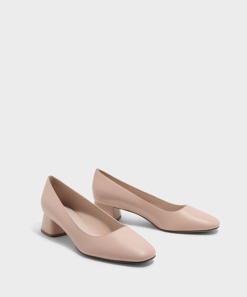 CHARLES & KEITH(チャールズ & キース)の「ブロックヒールパンプス / BLOCK HEEL PUMPS(パンプス・レディース・オレンジ/ブラック/アイボリー・23cm/22.5cm/23.5cm/24.5cm/25cm)」の11枚目の写真