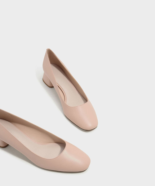 CHARLES & KEITH(チャールズ & キース)の「ブロックヒールパンプス / BLOCK HEEL PUMPS(パンプス・レディース・オレンジ/ブラック/アイボリー・23cm/22.5cm/23.5cm/24.5cm/25cm)」の13枚目の写真