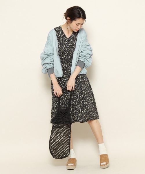 PAGEBOY（ページボーイ）の「ヴィンテージ小花ワンピース（ワンピース・レディース・ホワイト/ブラック/レッド・FREE）」の9枚目の写真