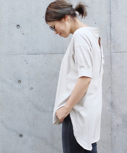 AMERICANA(アメリカーナ)の「*AMERICANA HENRY プルオーバー(Tシャツ/カットソー・レディース・ホワイト/ブラック/アイボリー・FREE)」の7枚目の写真