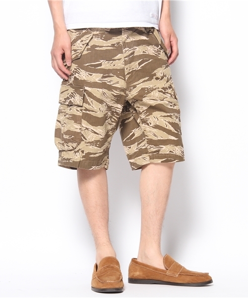 green label relaxing(グリーンレーベルリラクシング)の「SLUB TIGER/CAMO ショートパンツ(カーゴパンツ・メンズ・ベージュ/オリーブ・SMALL/MEDIUM/LARGE)」の1枚目の写真