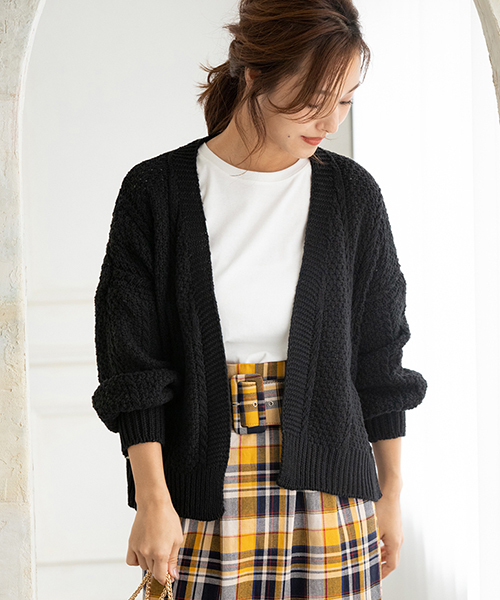 fifth（フィフス）の「ケーブルニットカーディガン（カーディガン/ボレロ・レディース・ブラック/ホワイト/モカ・MEDIUM）」の2枚目の写真