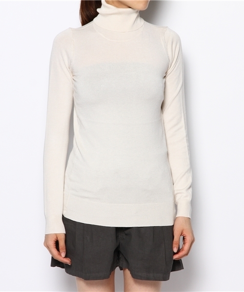 KBF(ケイビーエフ)の「KBF タートルネックニット(ニット/セーター・レディース・レッド/ブラック/ブルー/トップグレー/ライトベージュ・ONE)」の13枚目の写真