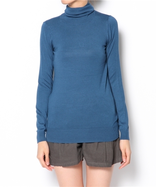 KBF(ケイビーエフ)の「KBF タートルネックニット(ニット/セーター・レディース・レッド/ブラック/ブルー/トップグレー/ライトベージュ・ONE)」の14枚目の写真