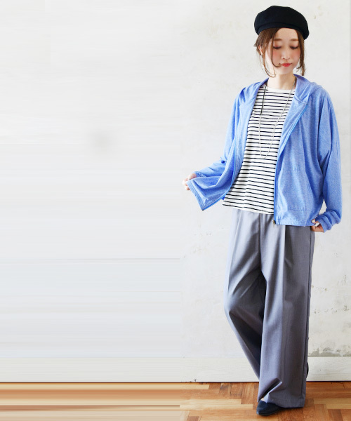 and it_（アンドイット）の「UVカットパーカー（パーカー・レディース・カーキ/ミント/ネイビー/杢グレー/ブルー/ブラック/オートミール/ピンク/イエロー/オフホワイト/ライトブルー/グレイッシュブルー/ラベンダー/ベージュ/キャメル/グレイッシュベージュ/ライトオリーブ・L/M/LL）」の12枚目の写真