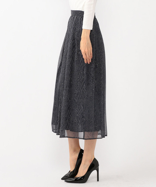 A/C DESIGN BY ALPHA CUBIC（エーシーデザインバイアルファキュービック）の「【WEB＆一部店舗限定】フラワースカート（スカート・レディース・オフホワイト/ネイビー・67/61/64）」の7枚目の写真