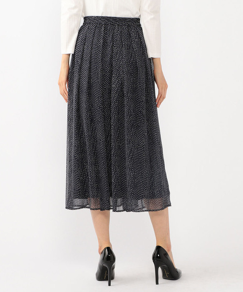 A/C DESIGN BY ALPHA CUBIC（エーシーデザインバイアルファキュービック）の「【WEB＆一部店舗限定】フラワースカート（スカート・レディース・オフホワイト/ネイビー・67/61/64）」の8枚目の写真