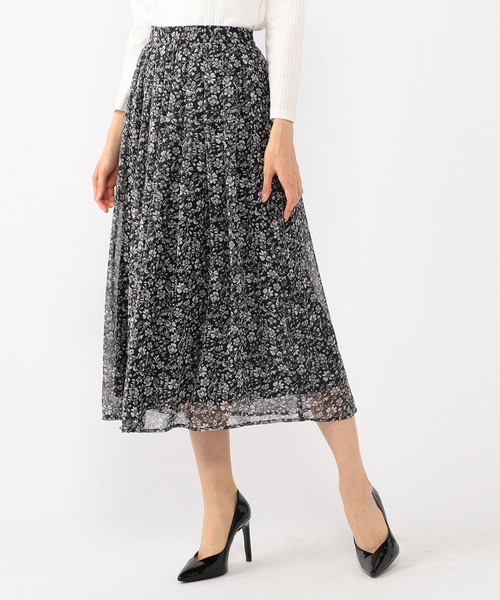 A/C DESIGN BY ALPHA CUBIC（エーシーデザインバイアルファキュービック）の「【WEB＆一部店舗限定】フラワースカート（スカート・レディース・オフホワイト/ネイビー・67/61/64）」の18枚目の写真