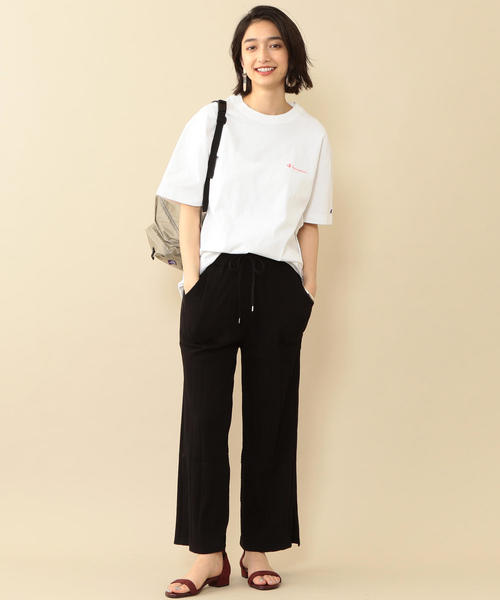 Champion（チャンピオン）の「【別注】＜Champion（チャンピオン）＞∴カラーロゴTシャツ（Tシャツ/カットソー・レディース・ネイビー/ピンク/ターコイズブルー/オフホワイト・LARGE/MEDIUM）」の7枚目の写真