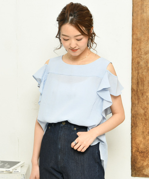 DouDou（ドゥドゥ）の「肩フリルブラウス（Tシャツ/カットソー・レディース・ブラック/ベージュ/ブラウン/グレー/オフホワイト/ピンク/ブルー・FREE）」の7枚目の写真