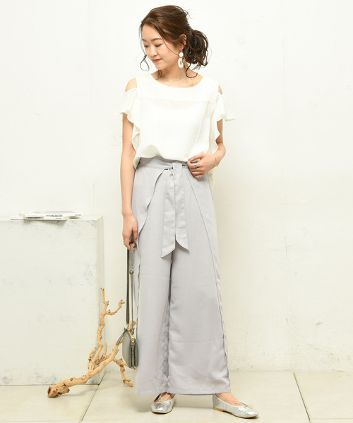 DouDou（ドゥドゥ）の「肩フリルブラウス（Tシャツ/カットソー・レディース・ブラック/ベージュ/ブラウン/グレー/オフホワイト/ピンク/ブルー・FREE）」の10枚目の写真