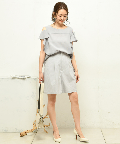 DouDou（ドゥドゥ）の「肩フリルブラウス（Tシャツ/カットソー・レディース・ブラック/ベージュ/ブラウン/グレー/オフホワイト/ピンク/ブルー・FREE）」の15枚目の写真