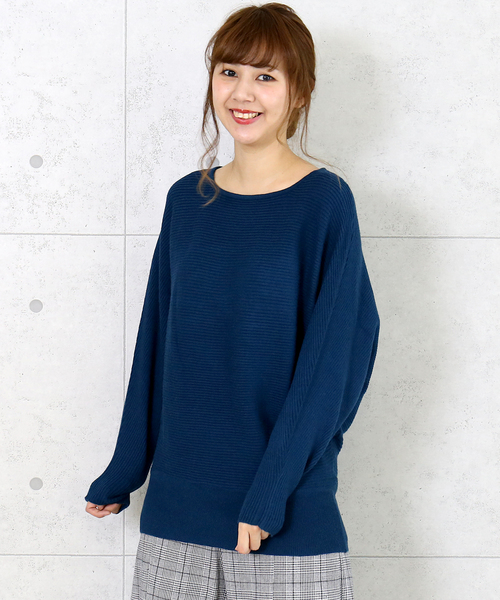 n'ee-ne（ネーネ）の「ボーダーリブボートネックドルマンスリーブ（ニット/セーター・レディース・ブラック/オフホワイト/杢グレー/ブルー/ボルドー・M）」の4枚目の写真