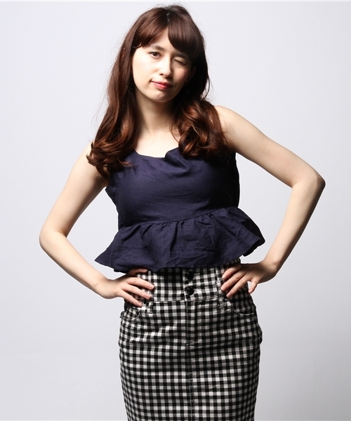 ROSE BUD（ローズバッド）の「LBL-14153 BACK RIBBON BUSTIER（その他トップス・レディース・ホワイト/マスタード/ネイビー・ONE SIZE）」の2枚目の写真