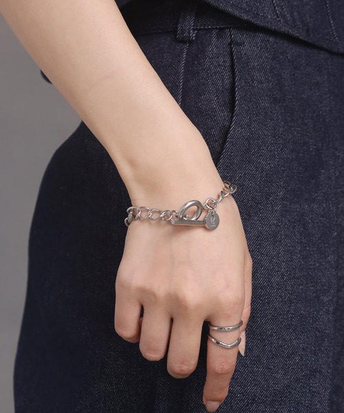 LHME(エルエイチエムイー)の「【WEB限定】 “THE YOUTH 2020”リンクチェーンブレスレット/サージカルステンレス(金属アレルギー対応)【LHME / エルエイチエムイー】(ブレスレット・レディース・A/B/C/D/E/F/G/H/I/J/K/L/M・ONE SIZE)」の17枚目の写真