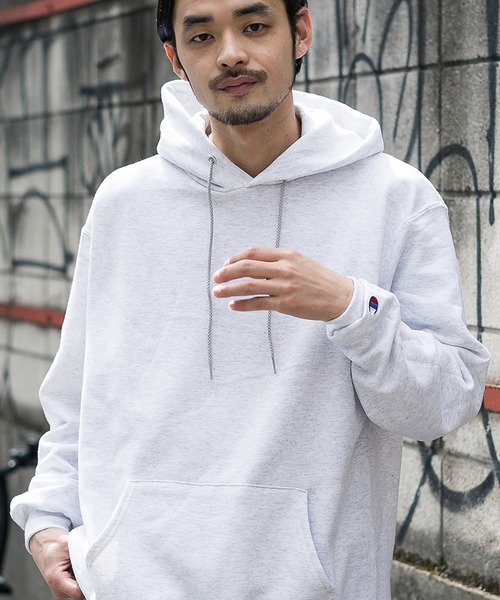 Champion(チャンピオン)の「Champion HOODED オーバーサイズ プルオーバーパーカー(パーカー・メンズ・ブラック/マルーン/ダークグリーン/チャコール/グレー/ネイビー/シルバーグレー/ブルー/オレンジ/ホワイト・M/S/XL/L/XXL)」の5枚目の写真
