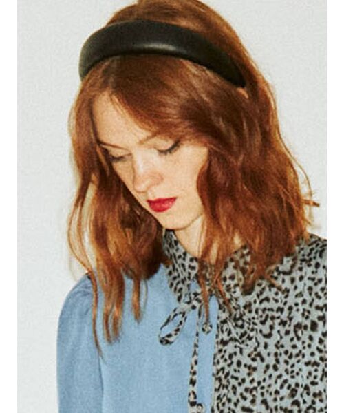 jouetie（ジュエティ）の「マテリアルボリュームカチューシャ（カチューシャ・レディース・ブラック/ベージュ/ブラウン/パープル・FREE）」の2枚目の写真