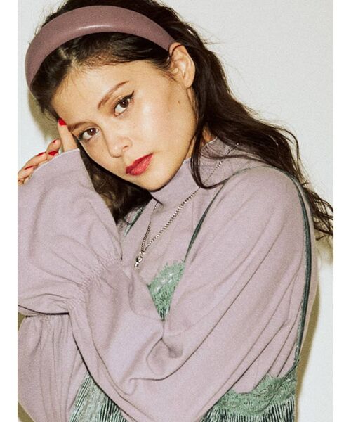 jouetie（ジュエティ）の「マテリアルボリュームカチューシャ（カチューシャ・レディース・ブラック/ベージュ/ブラウン/パープル・FREE）」の21枚目の写真