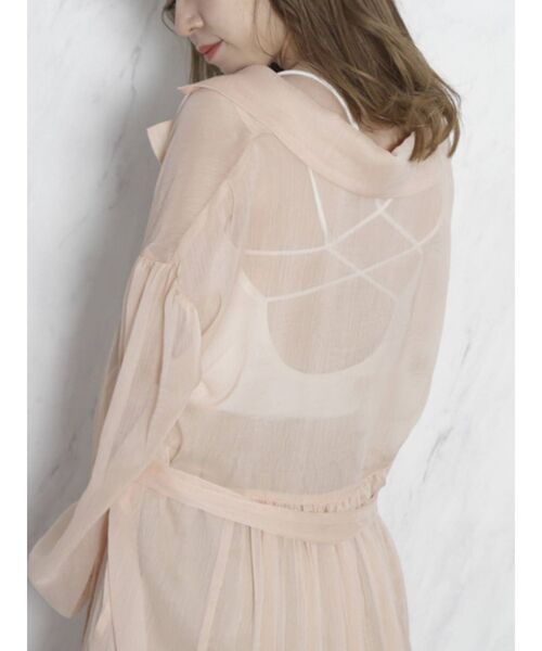 dazzlin(ダズリン)の「ベーシックキャミインナートップス(キャミソール・レディース・ブラック/オフホワイト・FREE)」の6枚目の写真