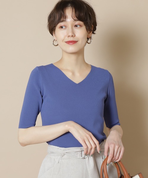 N.(N. Natural Beauty Basic)(エヌエヌナチュラルビューティーベーシック)の「総針Vネックニット 五分袖(ニット/セーター・レディース・ベージュ/イエロー/パープル/ネイビー/ホワイト/ダークパープル/ホワイト×ネイビー/ブラック/ブルー/オフホワイト・MEDIUM)」の7枚目の写真