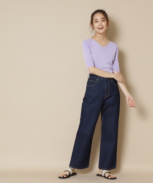 N.(N. Natural Beauty Basic)(エヌエヌナチュラルビューティーベーシック)の「総針Vネックニット 五分袖(ニット/セーター・レディース・ベージュ/イエロー/パープル/ネイビー/ホワイト/ダークパープル/ホワイト×ネイビー/ブラック/ブルー/オフホワイト・MEDIUM)」の15枚目の写真