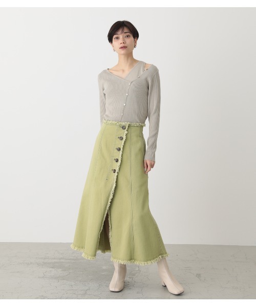 AZUL by moussy(アズールバイマウジー)の「FAKE LAYERED BUTTON KNIT TOPS/フェイクレイヤードボタンニットトップス(ニット/セーター・レディース・ライトパープル/ライトベージュ/ライム/ブラック・SMALL/MEDIUM)」の19枚目の写真