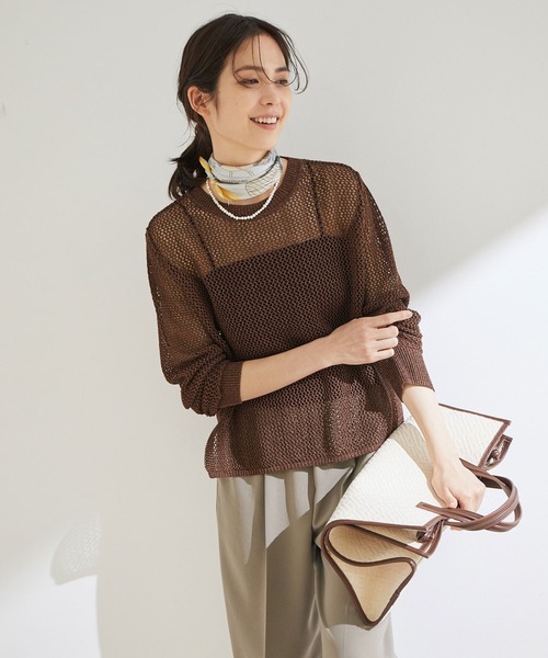 ROPE'（ロペ）の「透かしメッシュ柄プルオーバー（ニット/セーター・レディース・ダークブラウン/グリーン/キナリ・38）」の2枚目の写真