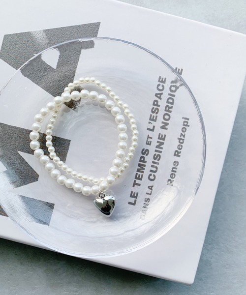 iso（イソ）の「ハートチャーム2連パールブレスレット（ブレスレット・レディース・シルバー/ゴールド・FREE）」の12枚目の写真