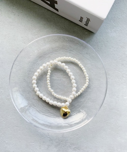 iso（イソ）の「ハートチャーム2連パールブレスレット（ブレスレット・レディース・シルバー/ゴールド・FREE）」の6枚目の写真