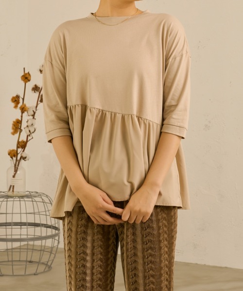 Ambre Neige（アンブルネージュ）の「切り替えギャザープルオーバー／【WEB/EC限定商品】（Tシャツ/カットソー・レディース・ブラック/オフホワイト/グレイッシュベージュ・FREE）」の11枚目の写真