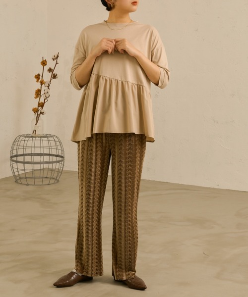 Ambre Neige（アンブルネージュ）の「切り替えギャザープルオーバー／【WEB/EC限定商品】（Tシャツ/カットソー・レディース・ブラック/オフホワイト/グレイッシュベージュ・FREE）」の10枚目の写真