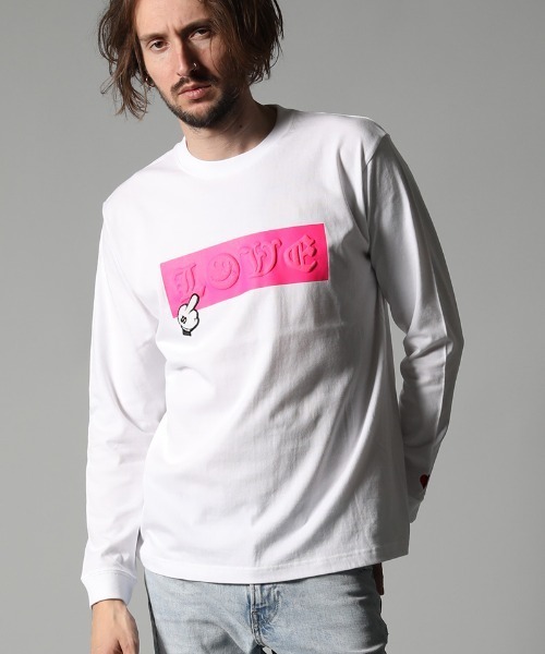 STUD MUFFIN(スタッドマフィン)の「mlt3397-5.6ozコットン天竺 LOVEBOXフォームプリント LS Tシャツ(Tシャツ/カットソー・メンズ・ホワイト/ブラック・2/4/3)」の1枚目の写真