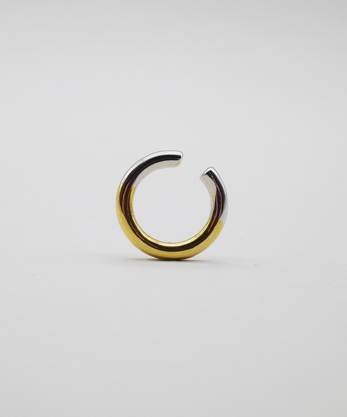 Lemme.(レム)の「【別注】Lemme for ISOLATION / Thin Cirde Earcuff/イヤーカフ/シルバー925/バイカラー(イヤーカフ・レディース・シルバー×ゴールド・FREE)」の17枚目の写真