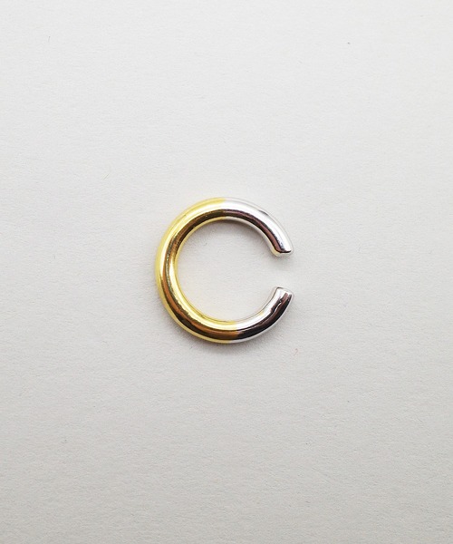 Lemme.(レム)の「【別注】Lemme for ISOLATION / Thin Cirde Earcuff/イヤーカフ/シルバー925/バイカラー(イヤーカフ・レディース・シルバー×ゴールド・FREE)」の22枚目の写真