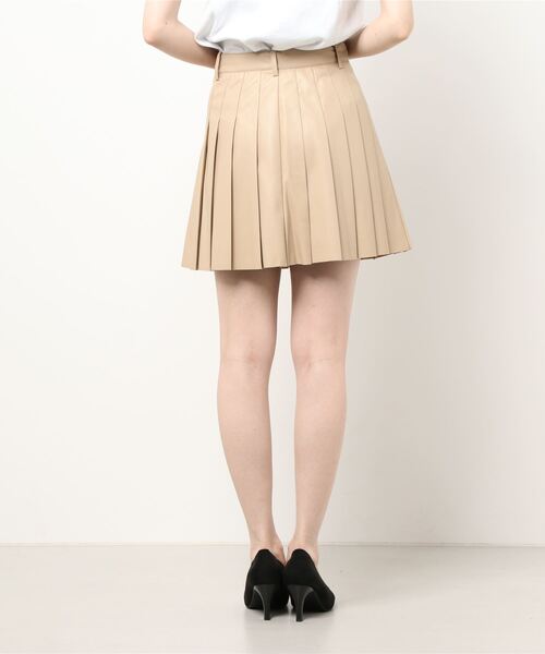 Ctr1(コントロール)の「Ctr1/コントロール/レザープリーツスカート(スカート・レディース・ブラック/ベージュ・SMALL/MEDIUM)」の4枚目の写真